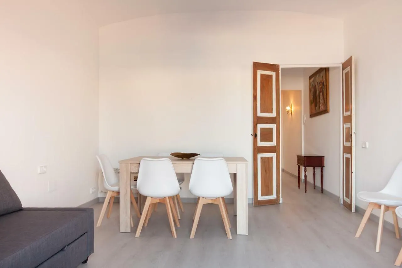Akira Flats Cadaques Llane Apartment