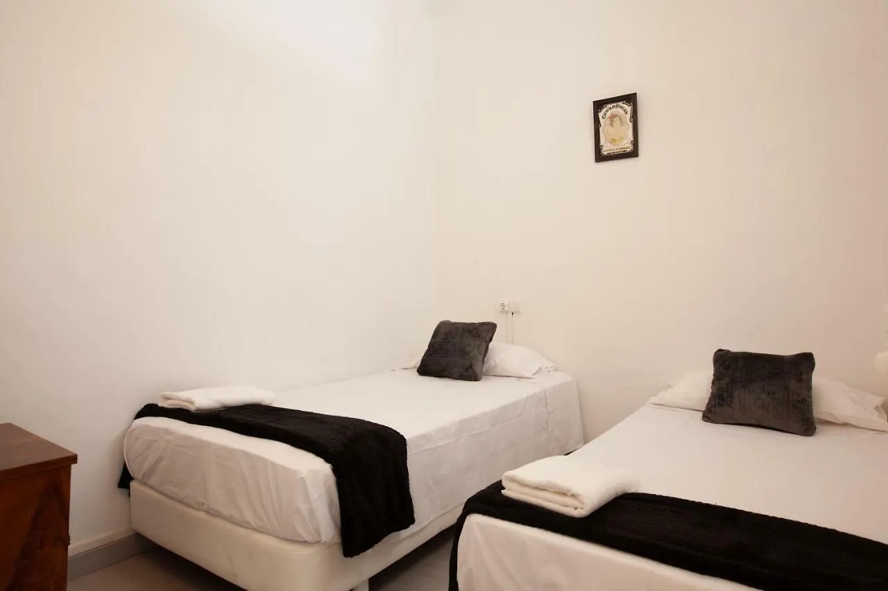 Akira Flats Cadaques Llane Apartment