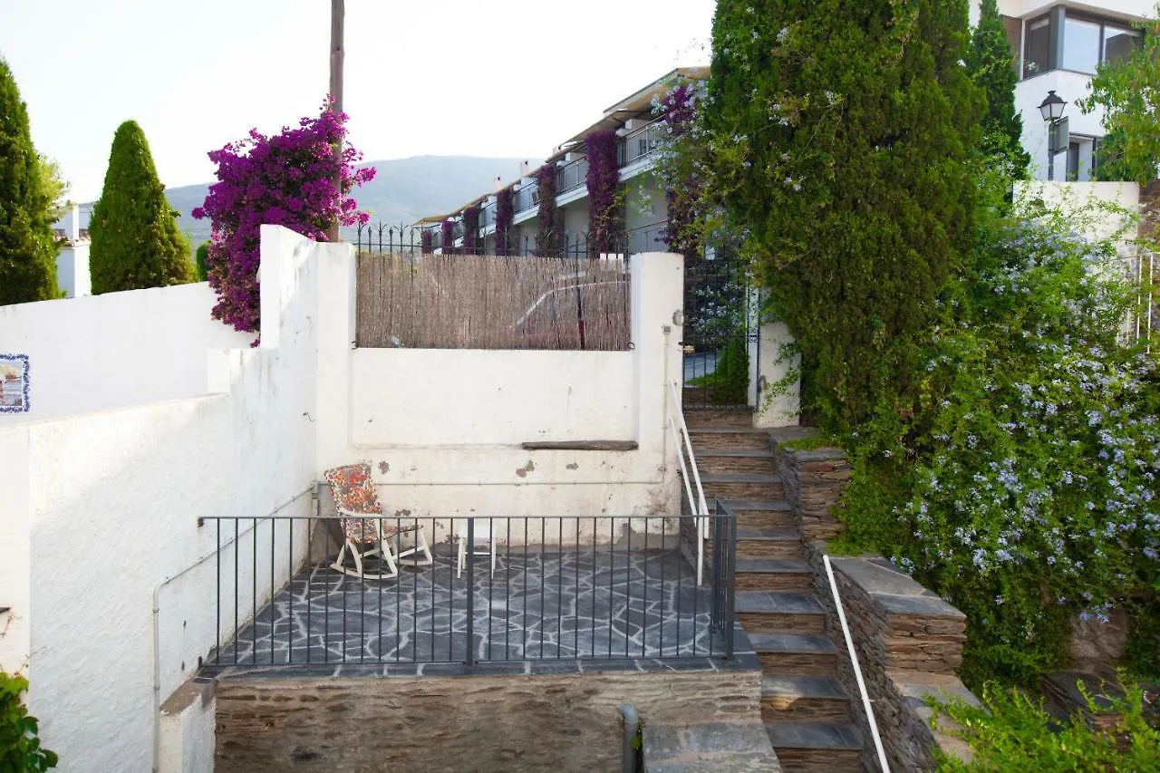 Akira Flats Cadaques Llane Apartment